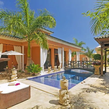 Villa La Caleta Sleeps 2 Pool Air Con Wifi Costa Adeje (Tenerife)